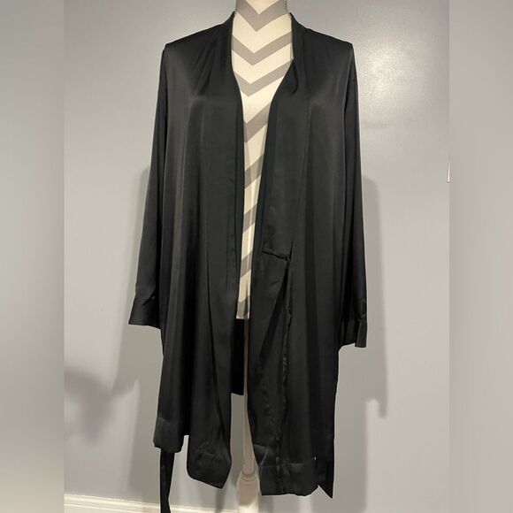 Stars Above Black Night Robe - Picture 3 of 8